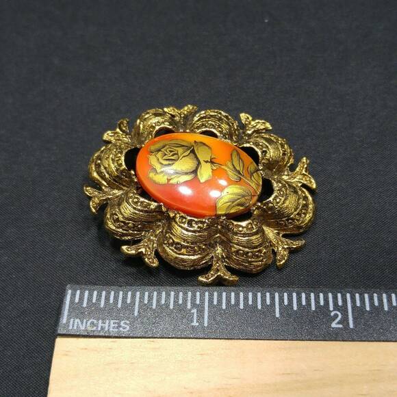Vintage Gold Rose Orange Lucite Brooch, Ornate Scalloped Frame, 1960s, 1 7/8 In - Picture 10 of 10